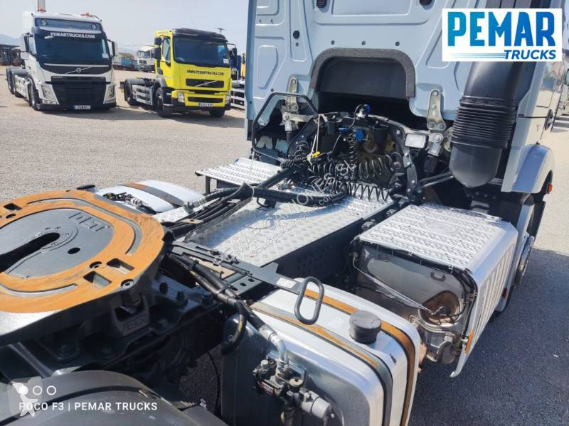 Traktor Mercedes