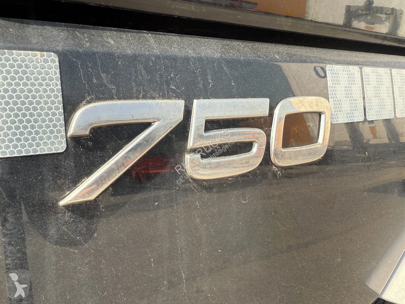 Traktor Volvo FH 16.750 8X4 - 160 TON + RETARDER