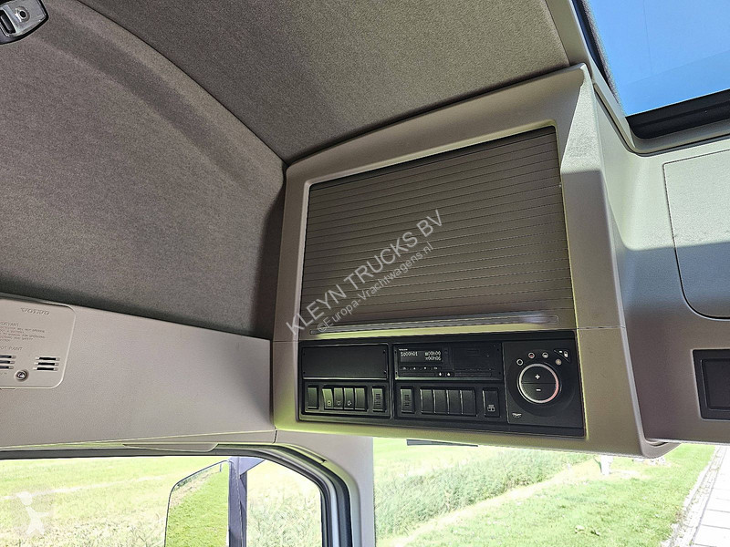 Trattore Stradale Volvo 500 6X2 GLOBETROTTER