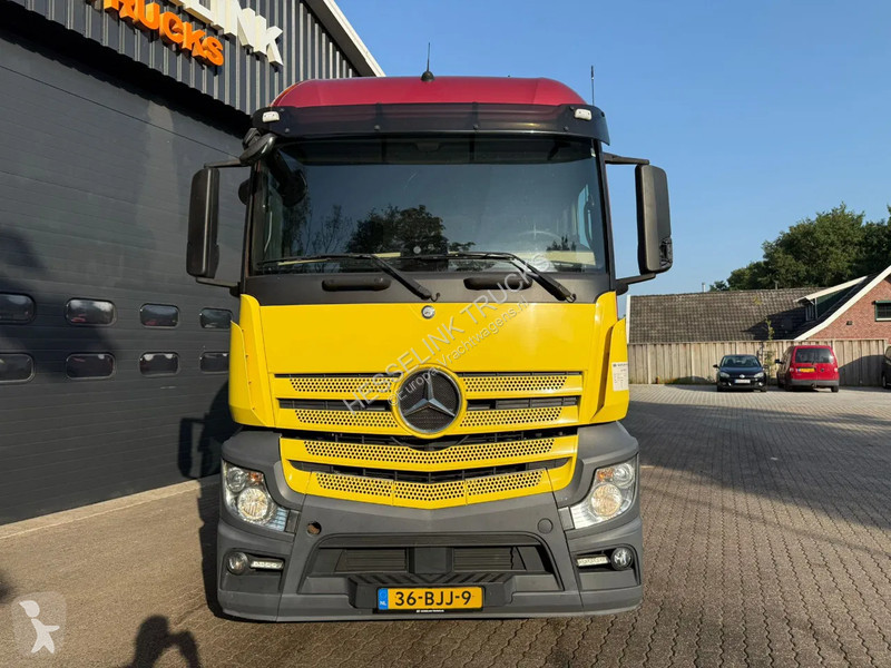 Trekker Mercedes 1840 4X2 EURO 6 701.140KM, NL...