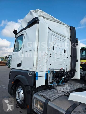 Trekker Mercedes 1842 / NEU - 0KM / Mega / Unfall