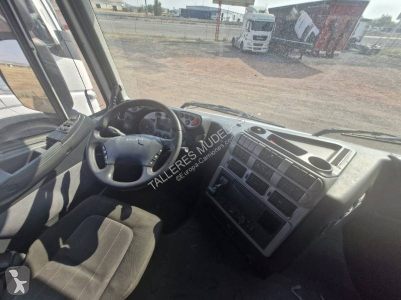 Tracteur Iveco