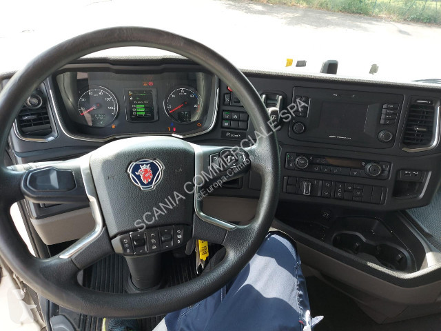Traktor Scania R 410 A4x2NA