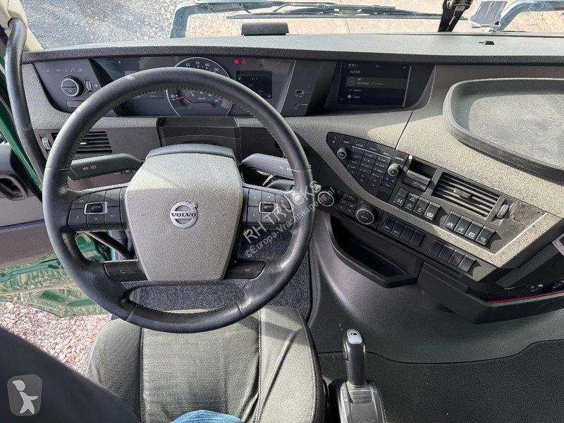 Tahač Volvo 500 6X4 EURO 6 HYDRAULIC