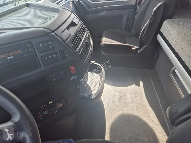 Traktor DAF 450 FT SPACE CAB ZF INTARDER