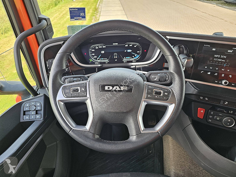 Tahač DAF 450 NGD SKIRTS 156TKM
