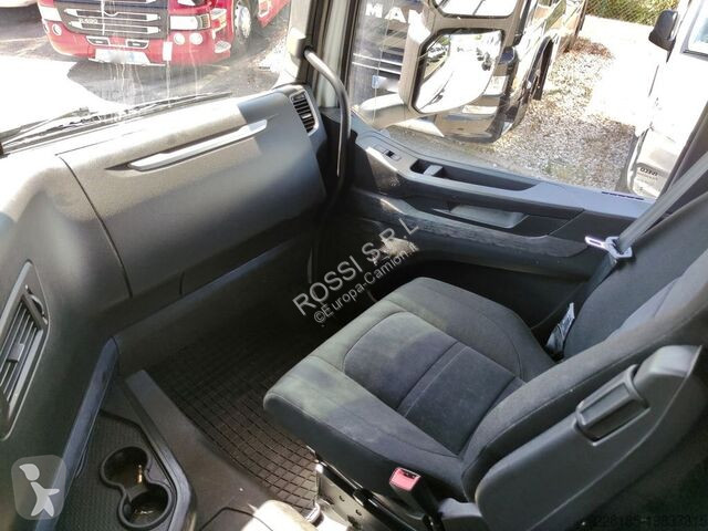 Tracteur Iveco - 460 LNG