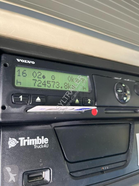 Tracteur Volvo 750