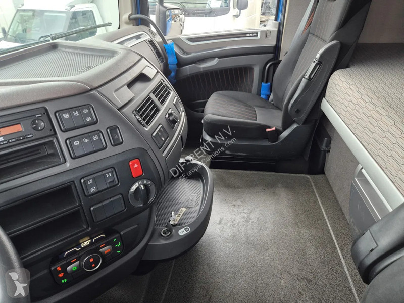 Traktor DAF 450 FT SPACE CAB ZF INTARDER