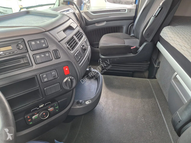 Traktor DAF 450 FT SPACE CAB ZF INTARDER