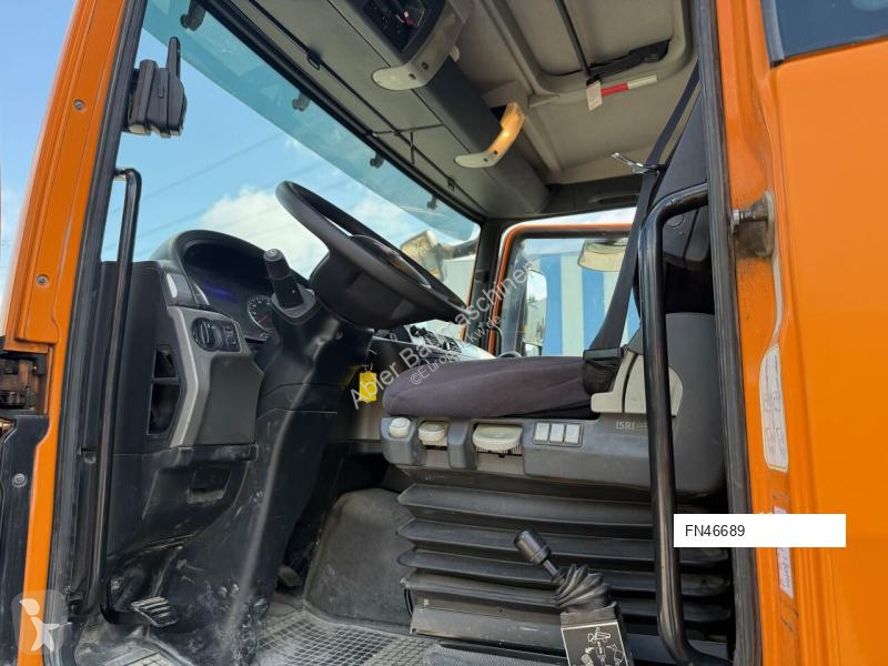 Traktor MAN TGS SZM