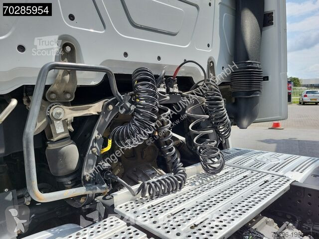 Traktor Mercedes 1848 4X2 BigSpace Retarder...