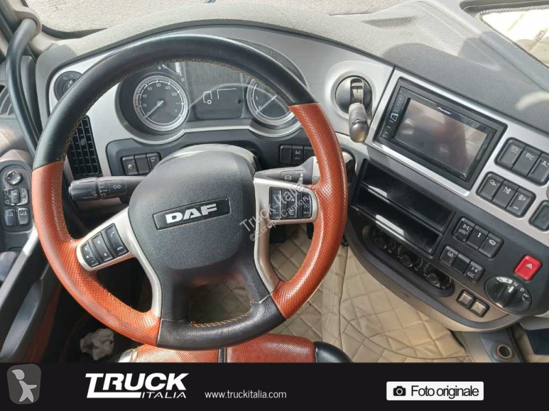 Trattore Stradale DAF XF E6