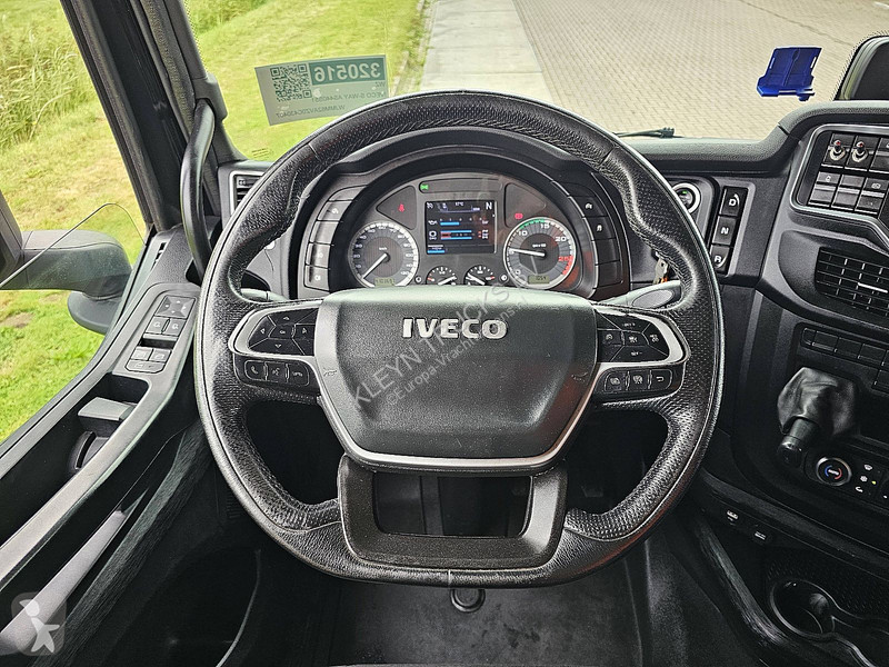 Trekker Iveco AS440S51 2x tank,frigo