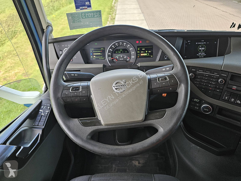 Traktor Volvo 500