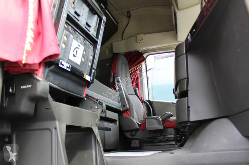 Cap tractor Volvo FH 500 E6 Globe   I-Shift...