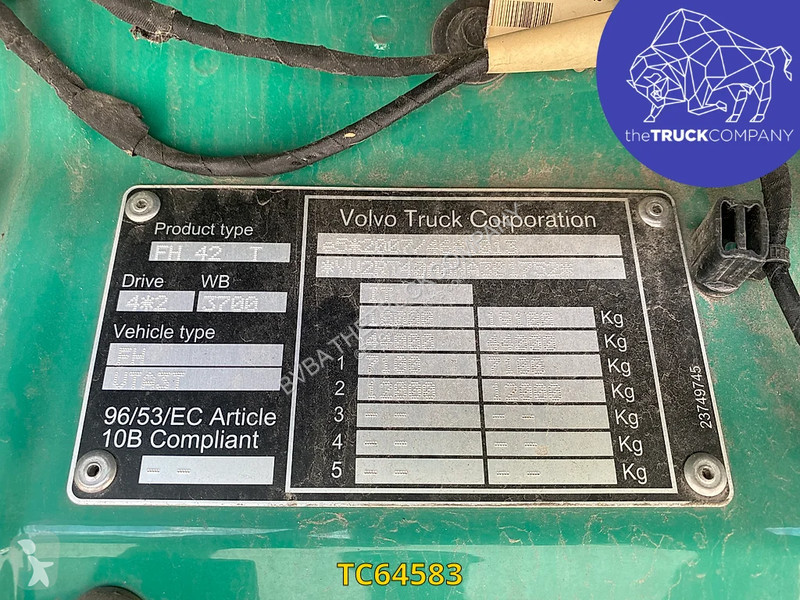 جرار Volvo 500