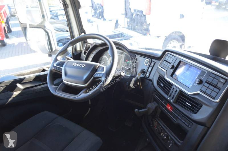 جرار Iveco