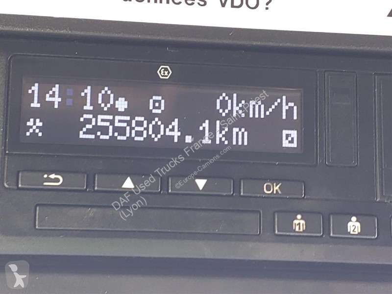 Nyergesvontató DAF n 480 FT 4X2