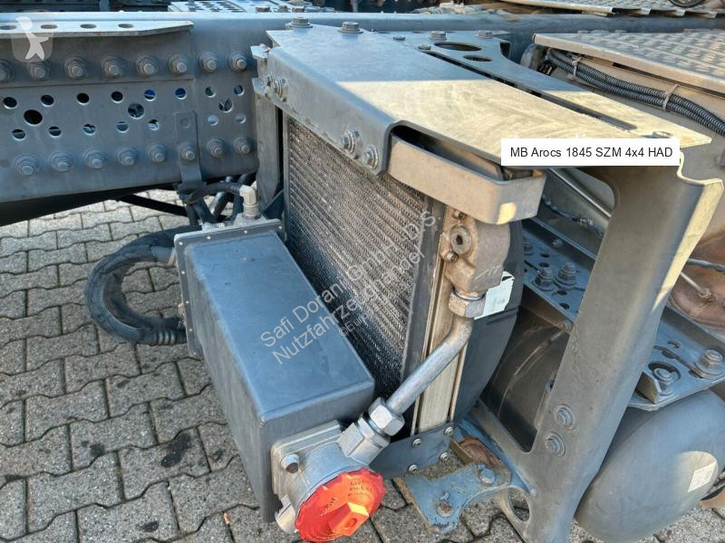 جرار Mercedes 1845 SZM 4x4 HAD