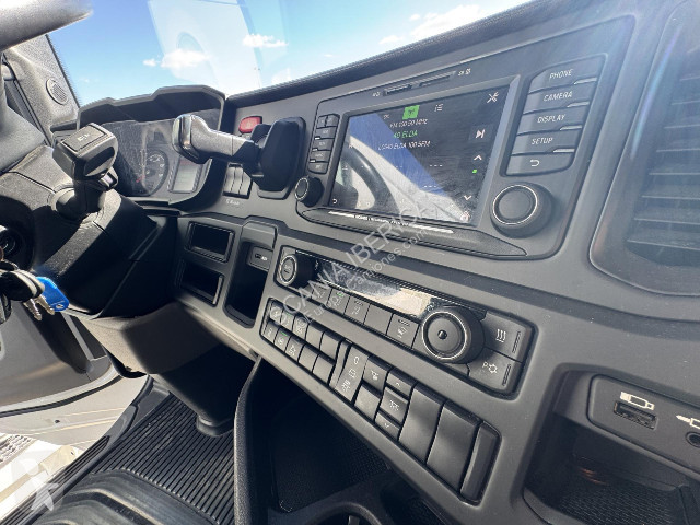 جرار Scania R 460 A4x2NA