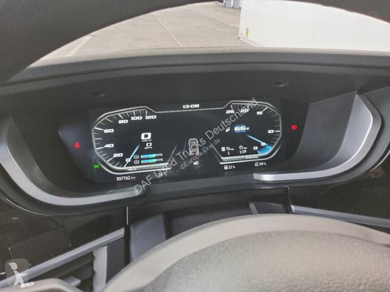 جرار DAF XG  FT 4X2