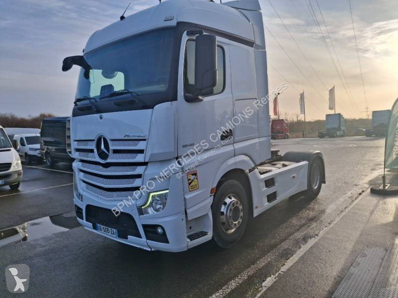 جرار Mercedes