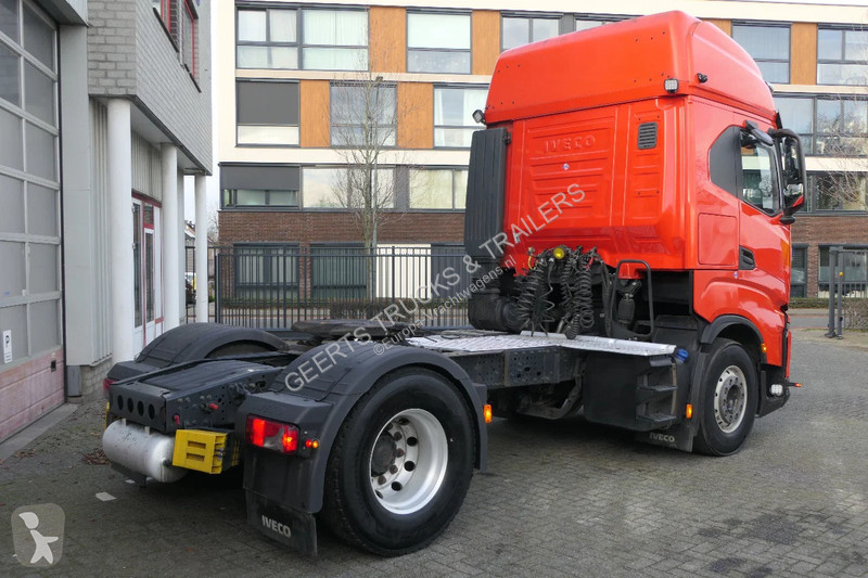 جرار Iveco 460 | Retarder | Alcoas | 612187Km |...