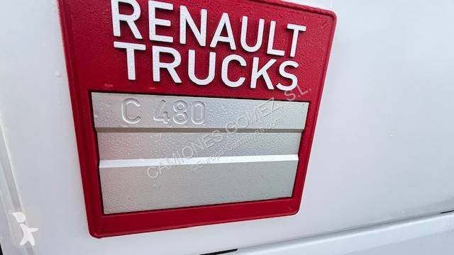 جرار Renault