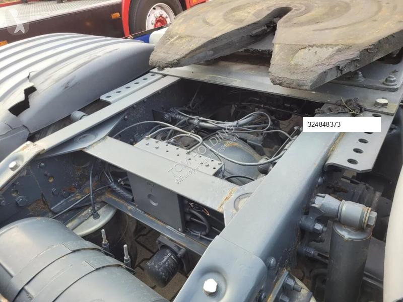 جرار Scania R164-480 V8 LA4X2NA Topline manual...