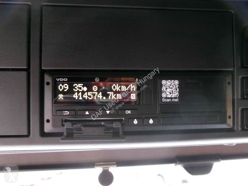 جرار DAF + 530 FT LOW DECK 4X2