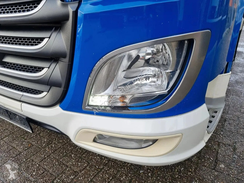 جرار DAF 106440 EURO 6/ Intarder/ Webasto/ ADR...