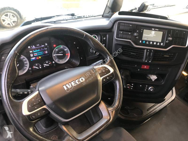 جرار Iveco