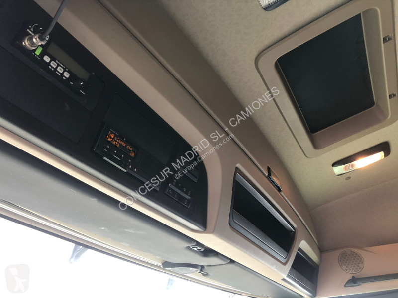 جرار Mercedes  1851 LS