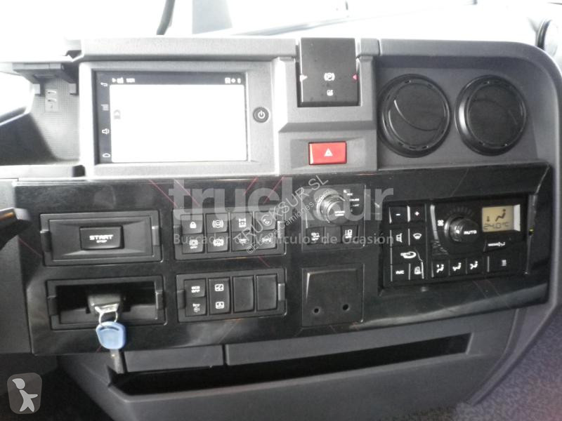 Tracteur Renault  T520 SLEEPER CAB  EVO