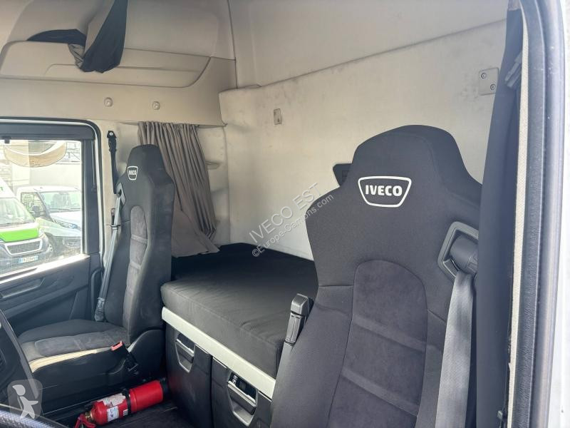 Tracteur Iveco AS440S46T/P CNG