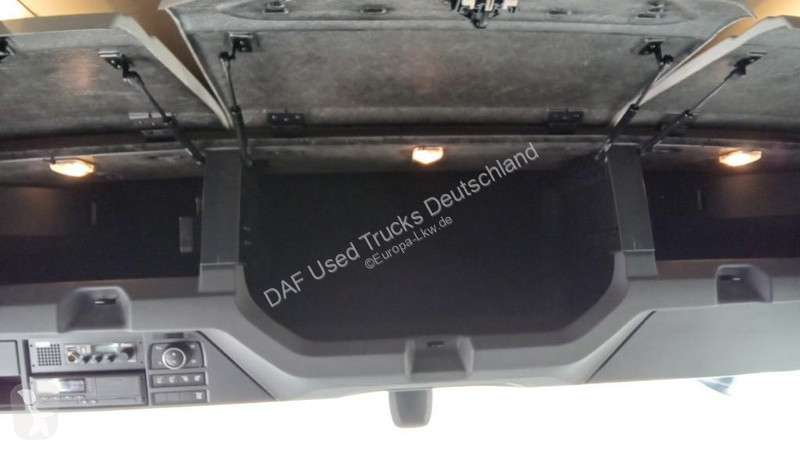 جرار DAF XG  FT 4X2