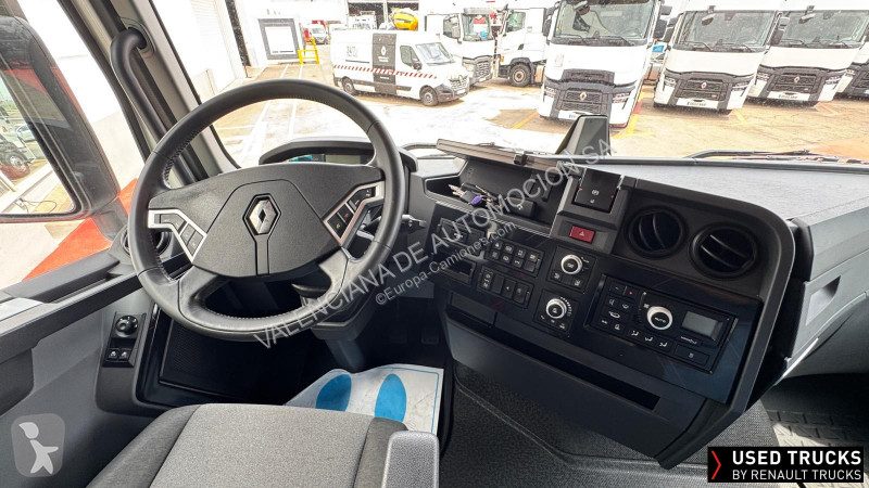 جرار Renault