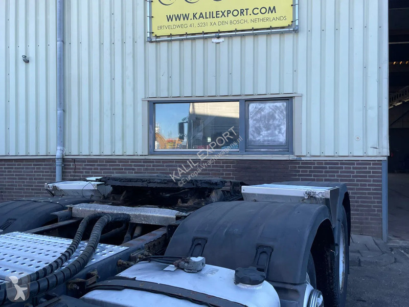 جرار Volvo 12460 Tractor 6x2 Manuel Gearbox...