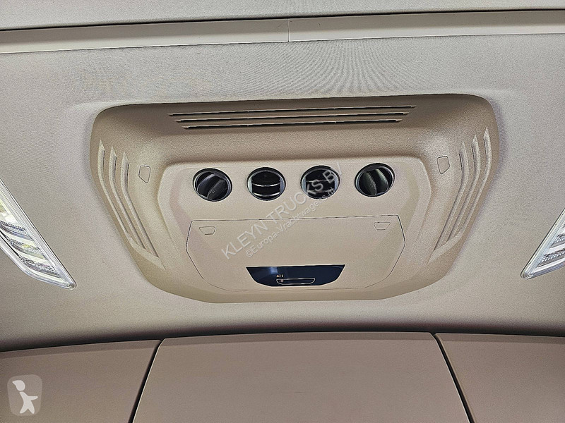 Tracteur DAF XG  SKIRTS NIGHT A/C