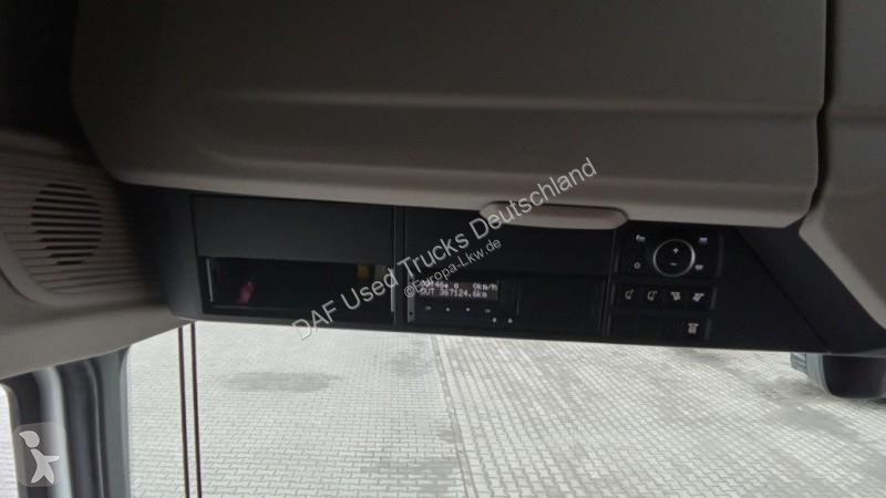 Trekker DAF XG  FT 4X2
