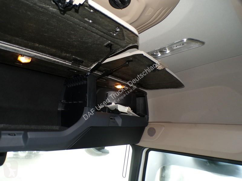 Traktor DAF XG  FT 4X2