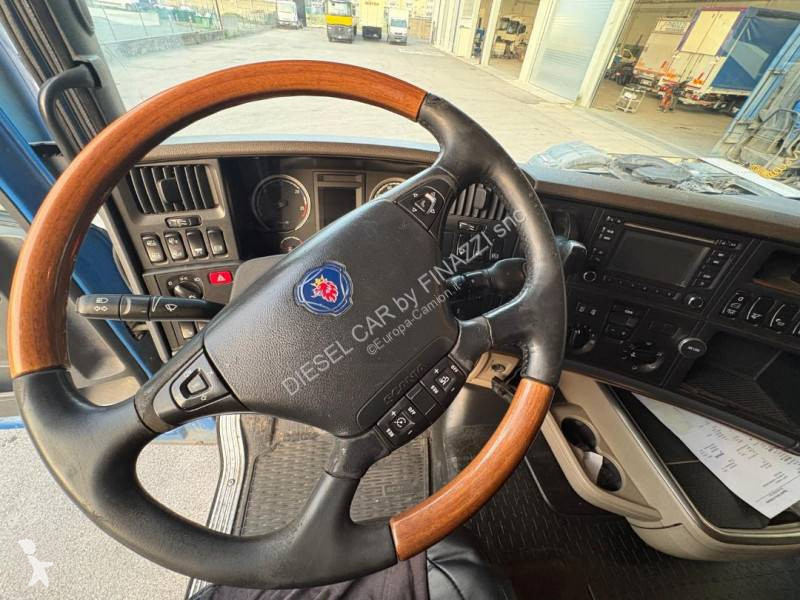 جرار Scania