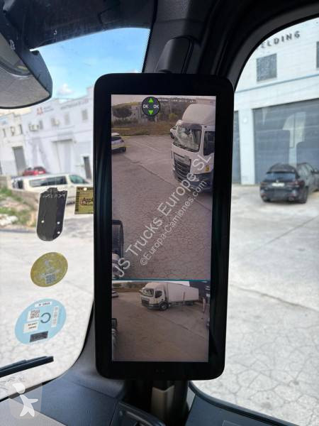 جرار Mercedes