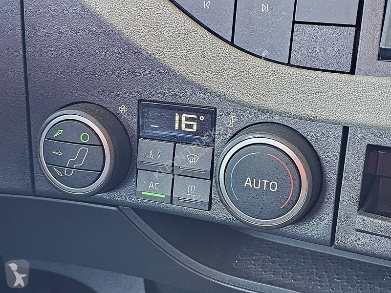 جرار Volvo 420 LNG GAS *JA*