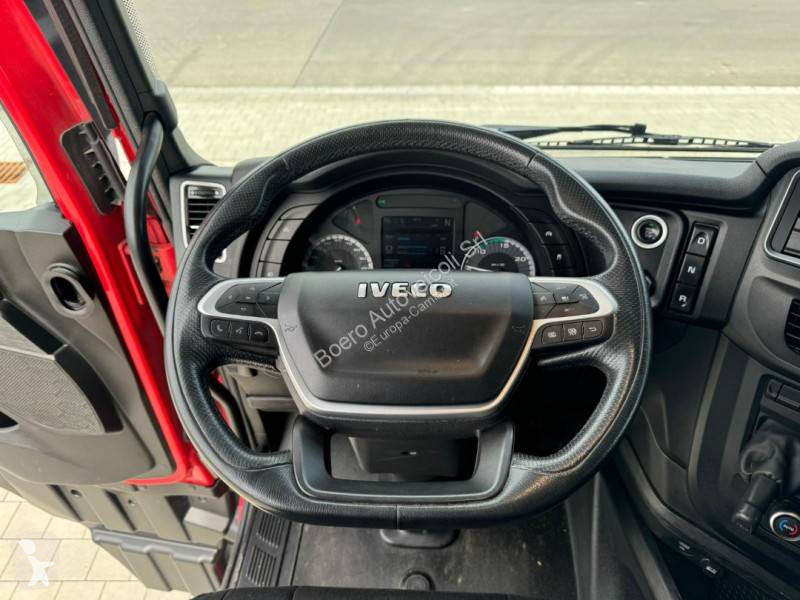 جرار Iveco