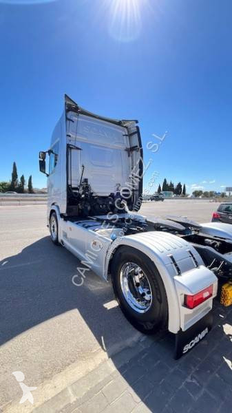 جرار Scania
