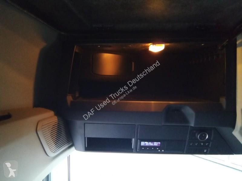 جرار DAF XG  FT 4X2