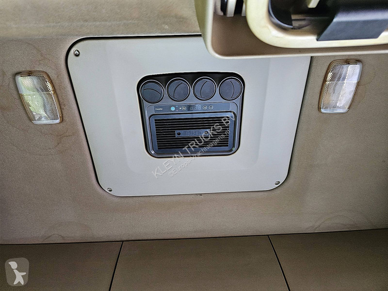 جرار Scania 410