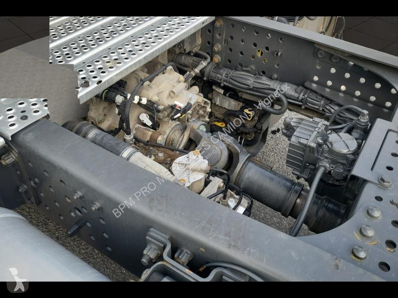جرار Mercedes II 1842 StreamSpace 2.3m 6
